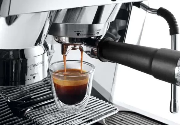 Machine à café Delonghi - Specialista Maestro EC9865.M – Image 6
